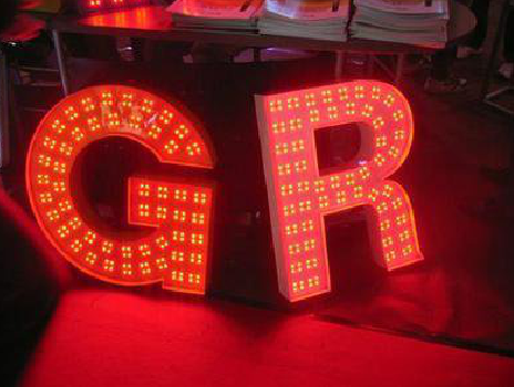 泗洪LED发光字常见的安装误区。